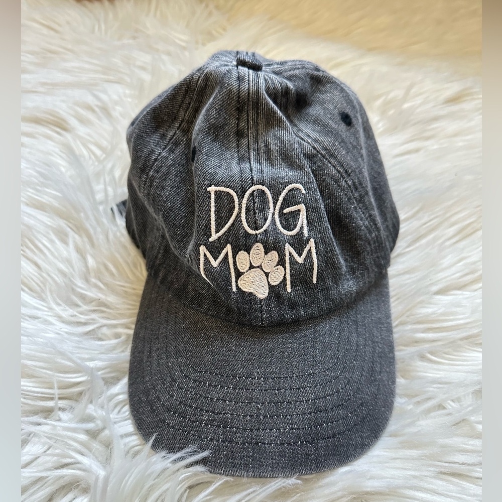Dog Mom cotton cap